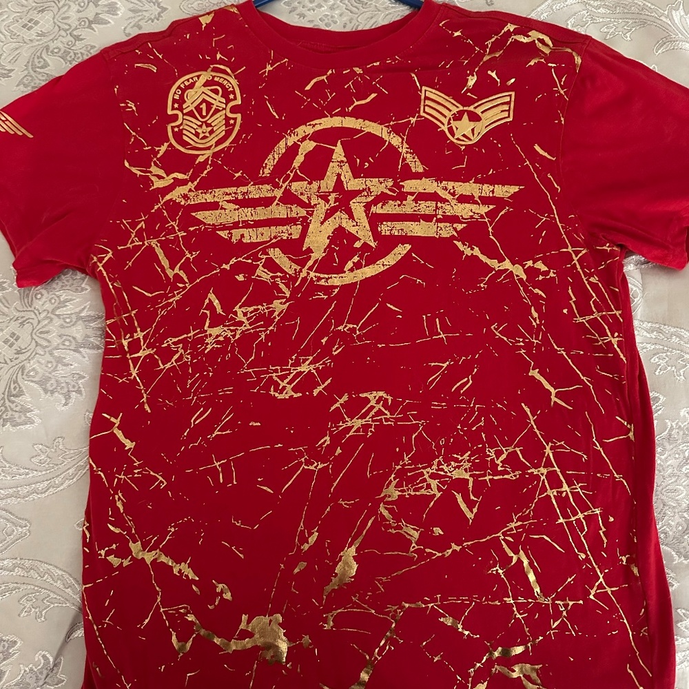 Men’s T-Shirt